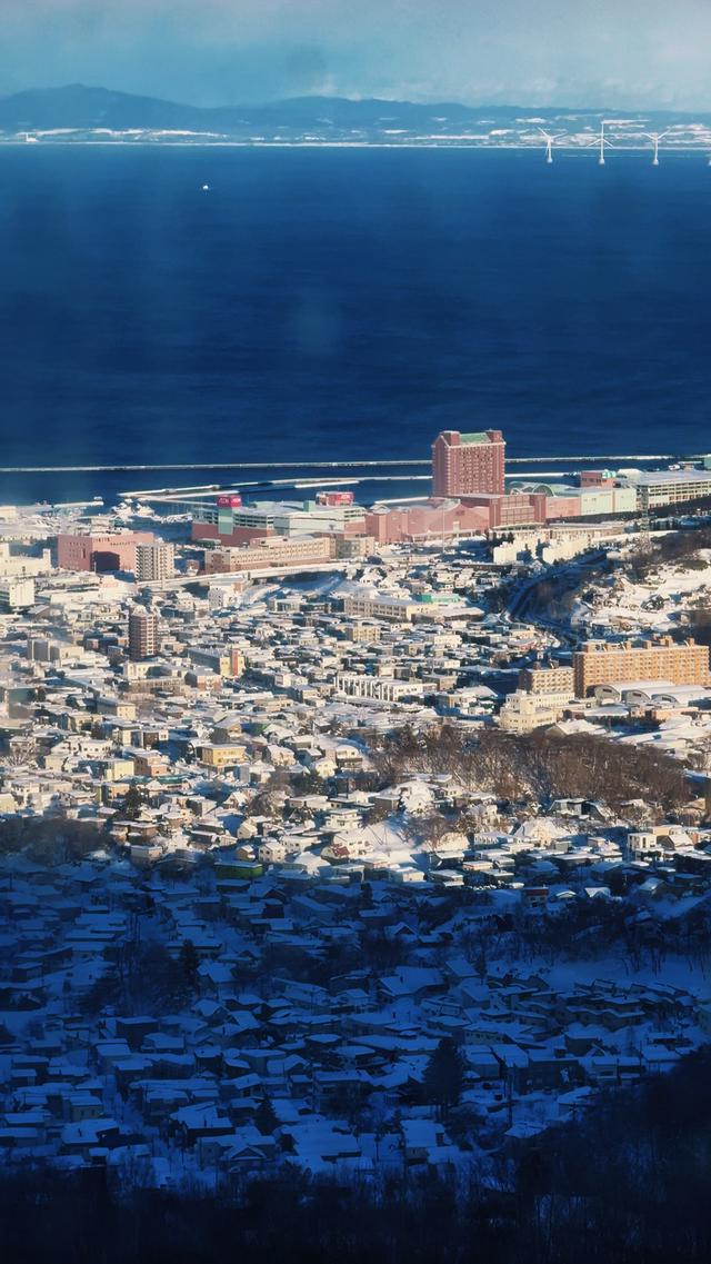 
                  
                     Screenshot <br> 
                    
                    
                  
                  