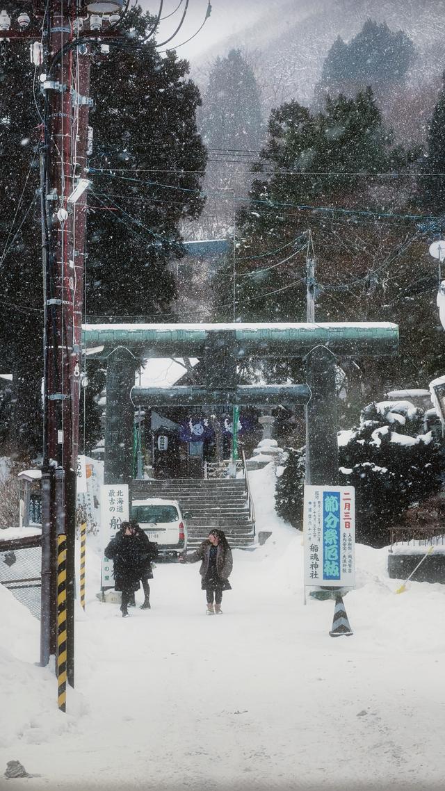 
                  
                     Screenshot <br> 
                    
                    
                  
                  